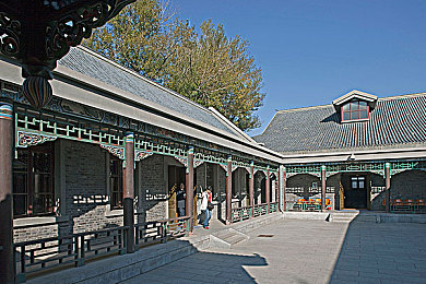 四虎影库884aa.cow在线,影视盛宴免费享，版权意识记心间