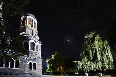 免费黄色软件APP,揭秘“免费黄色APP”：隐藏陷阱，你中招了吗？-3