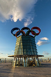 久久五月丁香,神秘冒险之旅，解谜童话世界
