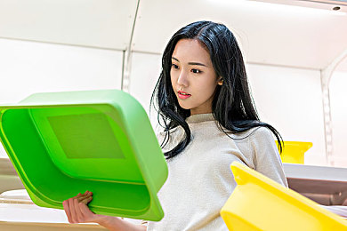 和平精英火箭少女流牛奶图片,游戏新潮流，偶像助力吸睛-3
