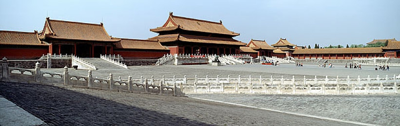 成品ppt网站直接打开,幻域传奇：神秘世界等你来战-3